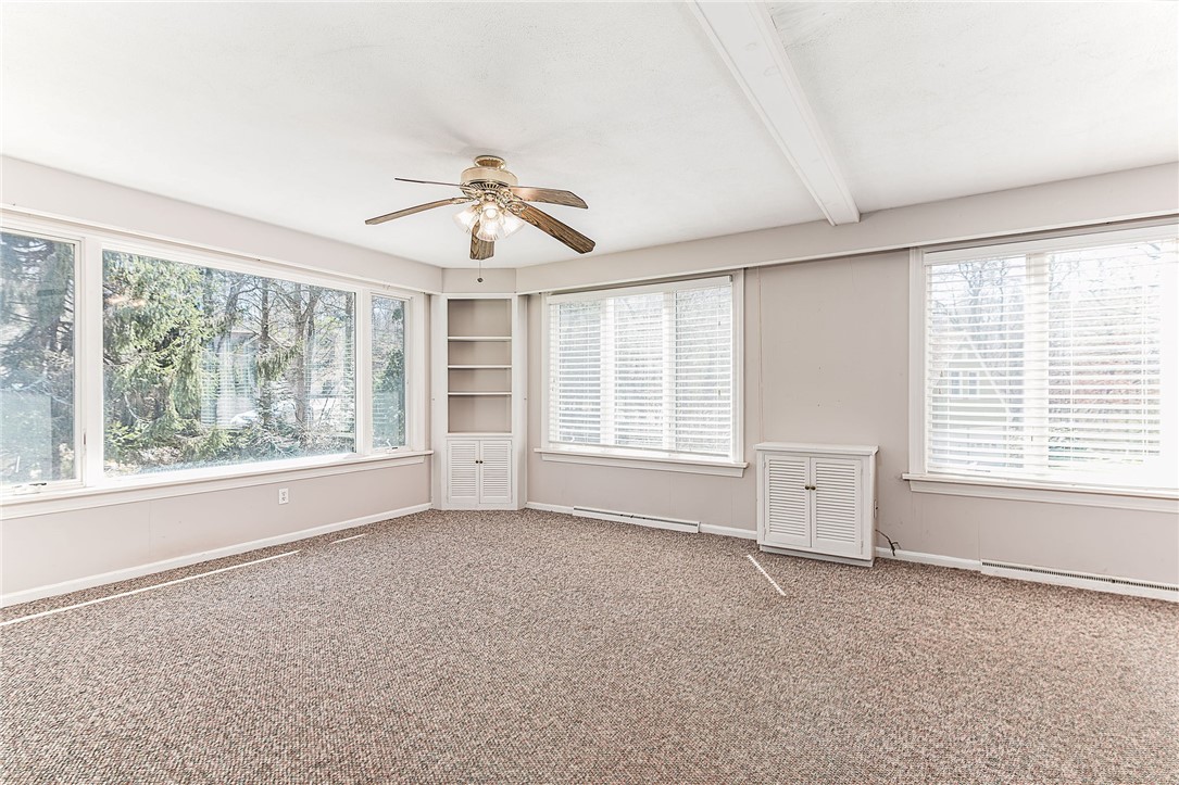 243 South Woody Hill Road Westerly, RI 02891 - Photo 10 of 48