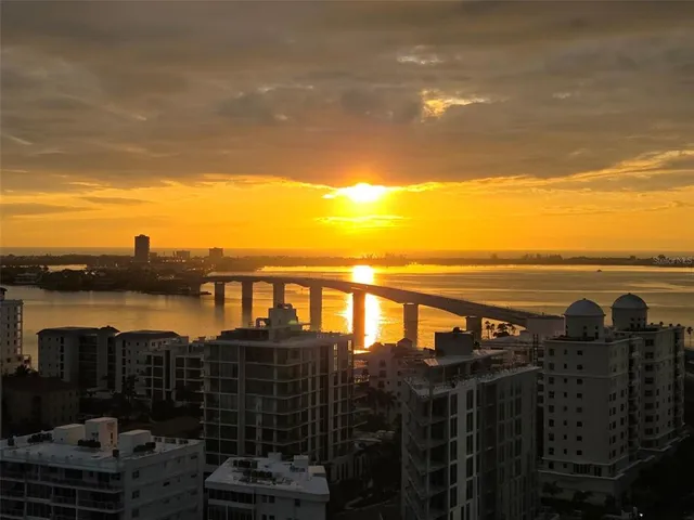 a view of a terrace with skyline