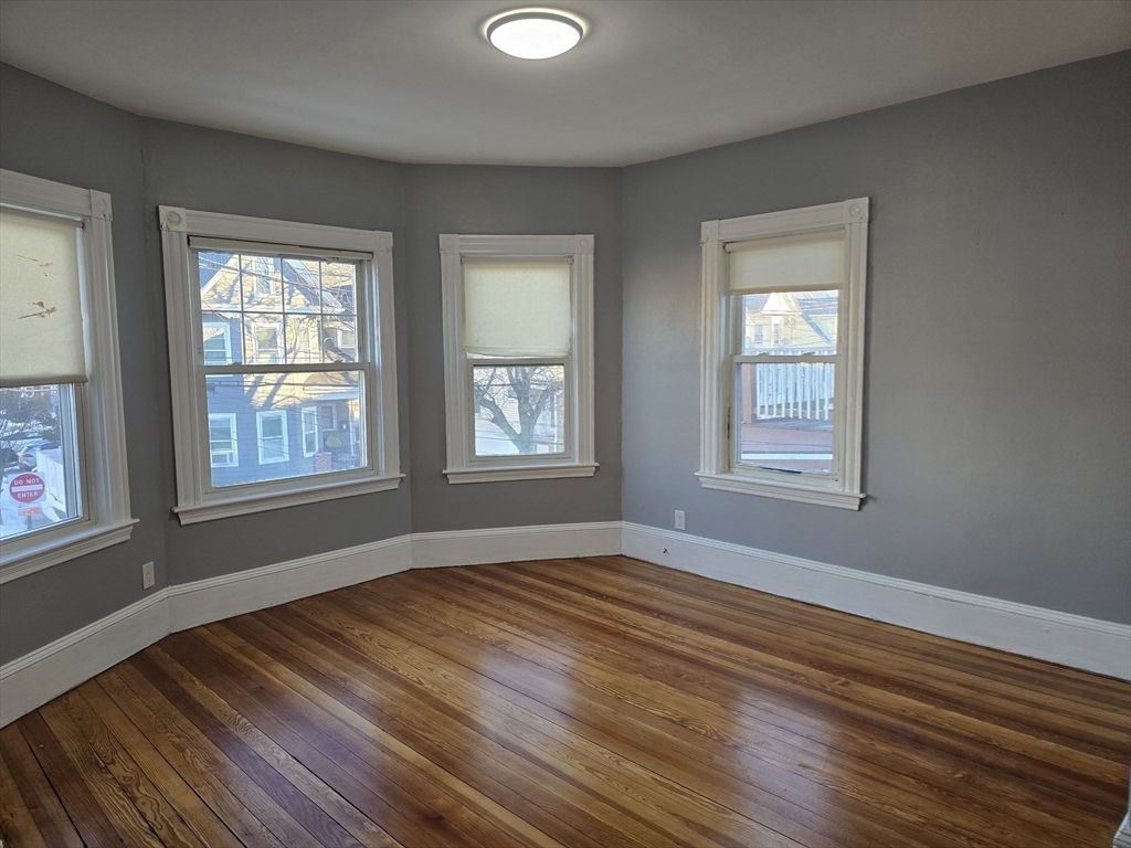 44 Walnut Street Everett, MA 02149 - Photo 34 of 41