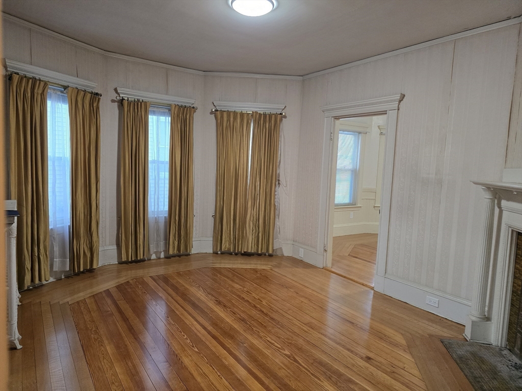 44 Walnut Street Everett, MA 02149 - Photo 7 of 41