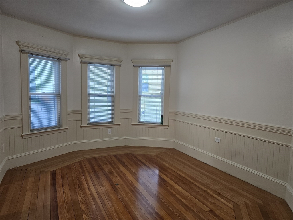 44 Walnut Street Everett, MA 02149 - Photo 8 of 41