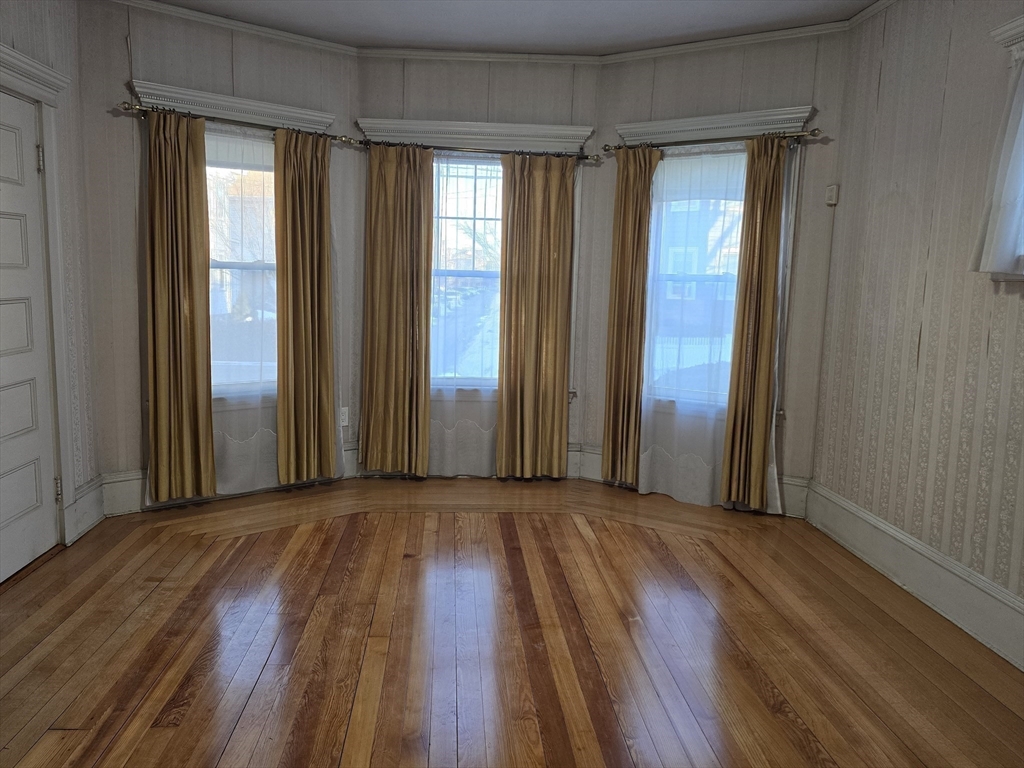 44 Walnut Street Everett, MA 02149 - Photo 10 of 41