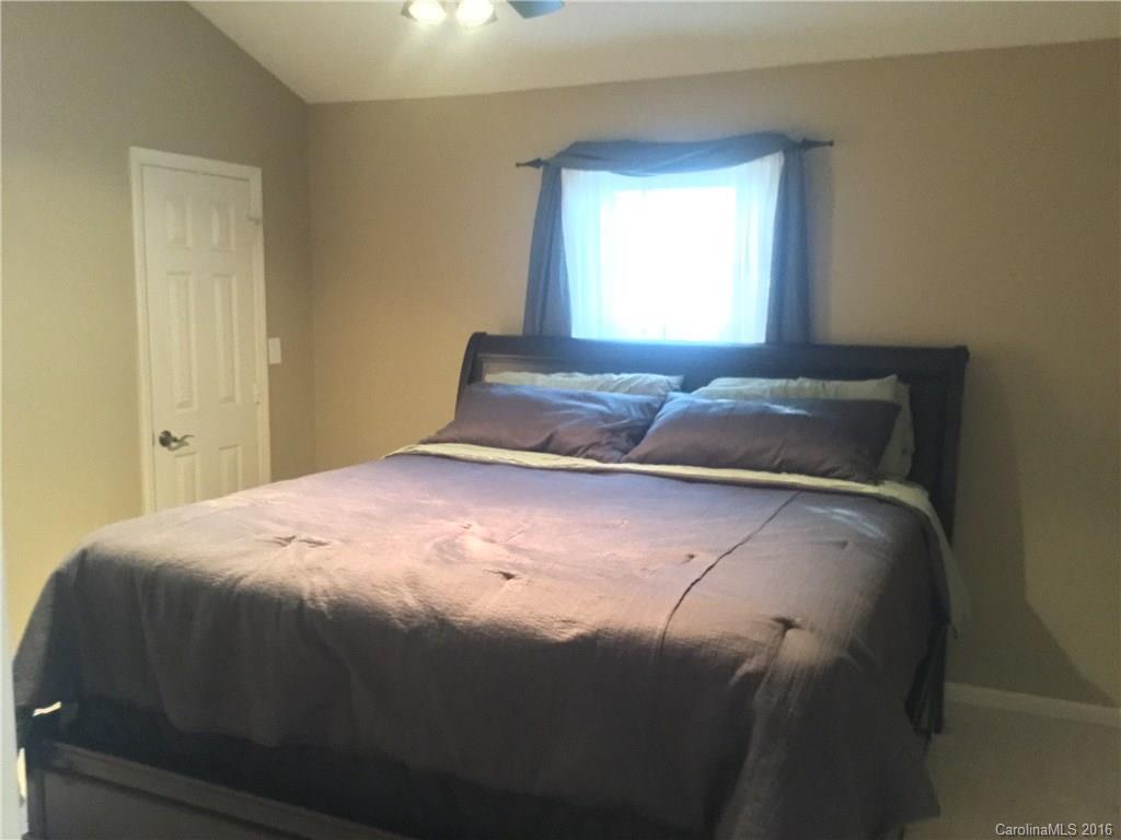7142 Catawba Springs Road Denver, NC 28037 - Photo 5 of 21 Gallery Image 5