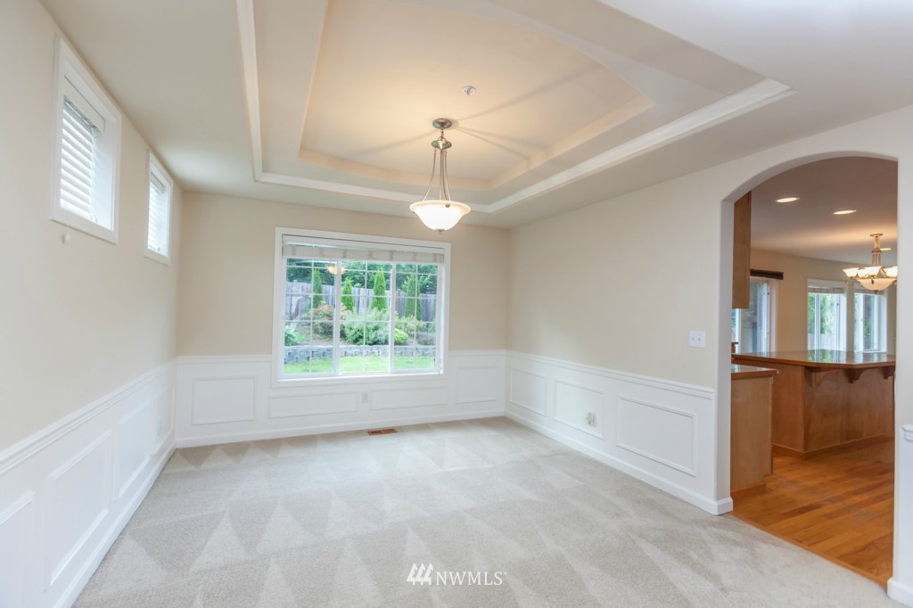 415 210 Street Southeast Bothell, WA 98021 - Photo 4 of 19