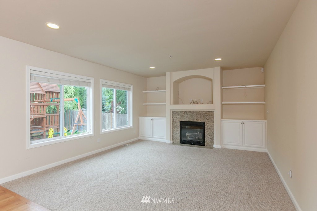 415 210 Street Southeast Bothell, WA 98021 - Photo 8 of 19