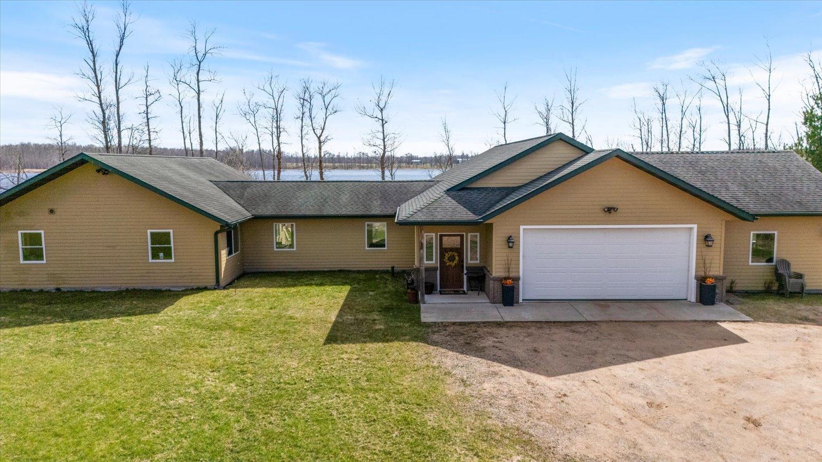 31487 Malbay Road Cohasset, MN 55721 - Photo 2 of 42