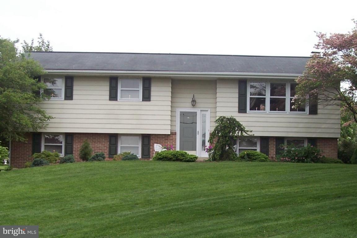 3263 Bricker Road Manheim, PA 17545 - Photo 1 of 19