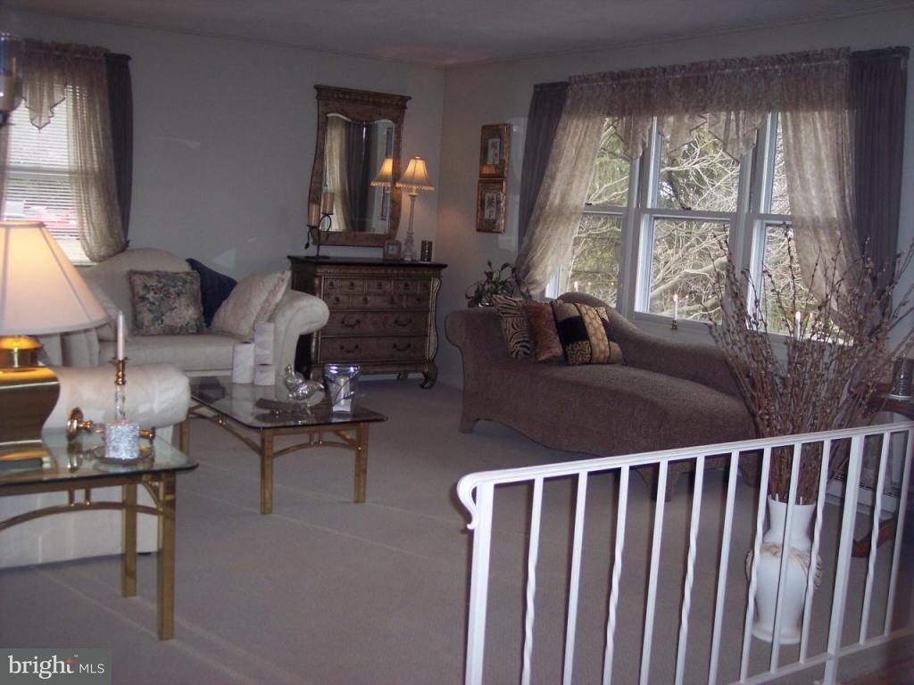3263 Bricker Road Manheim, PA 17545 - Photo 7 of 19