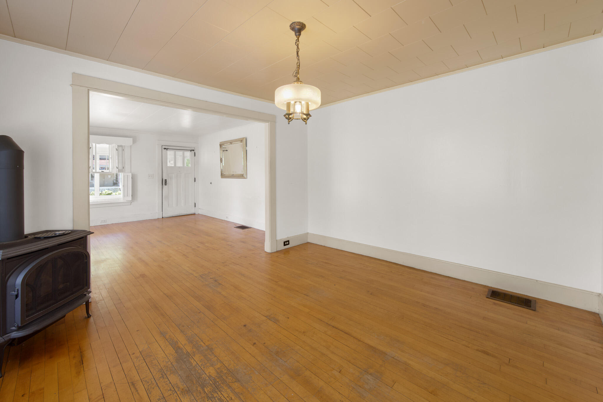 164 7th Street Bangor, ME 04401 - Photo 10 of 51 Dining Room