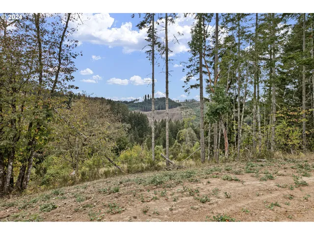 $659,000 | 24977 Sturtevant Drive, Veneta, OR 97487
