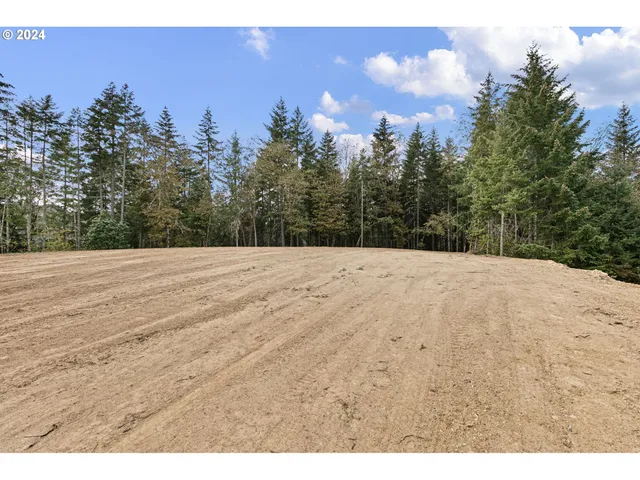 $659,000 | 24977 Sturtevant Drive, Veneta, OR 97487