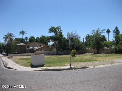 345 West Bethany Home Road, Unit 18 Phoenix, AZ 85013 - Photo 1 of 9 View from Street