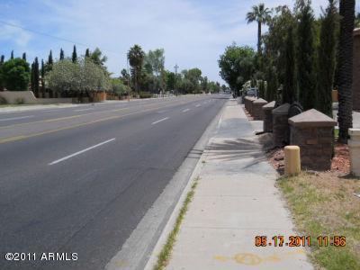 345 West Bethany Home Road, Unit 18 Phoenix, AZ 85013 - Photo 8 of 9 street