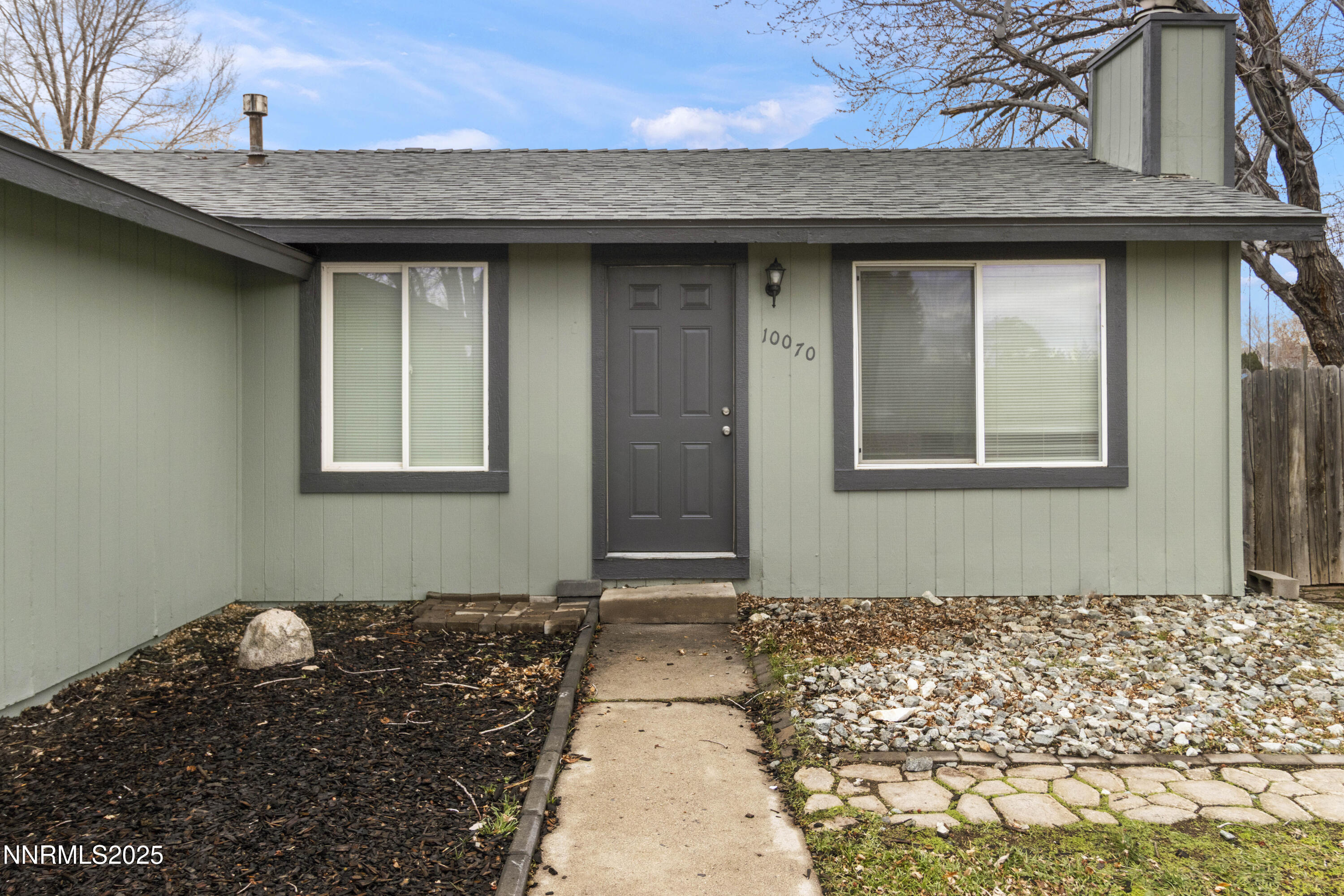 10070 Obsidian Drive Reno, NV 89506 - Photo 3 of 21 10070 Obsidian Dr Updated 04