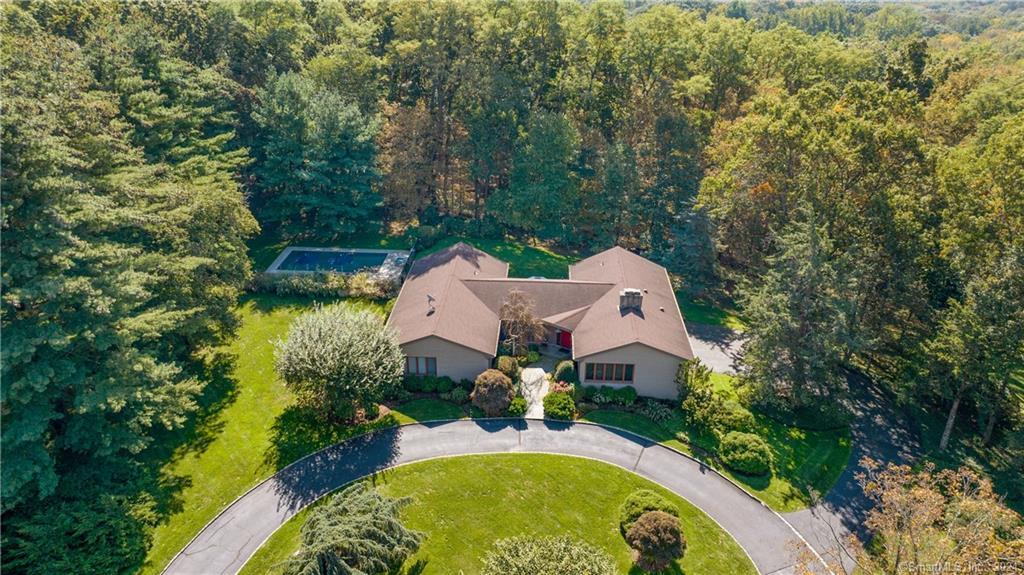 156 Ridgecrest Road Stamford, CT 06903 - Photo 1 of 1