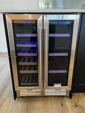 a view of walk in closet