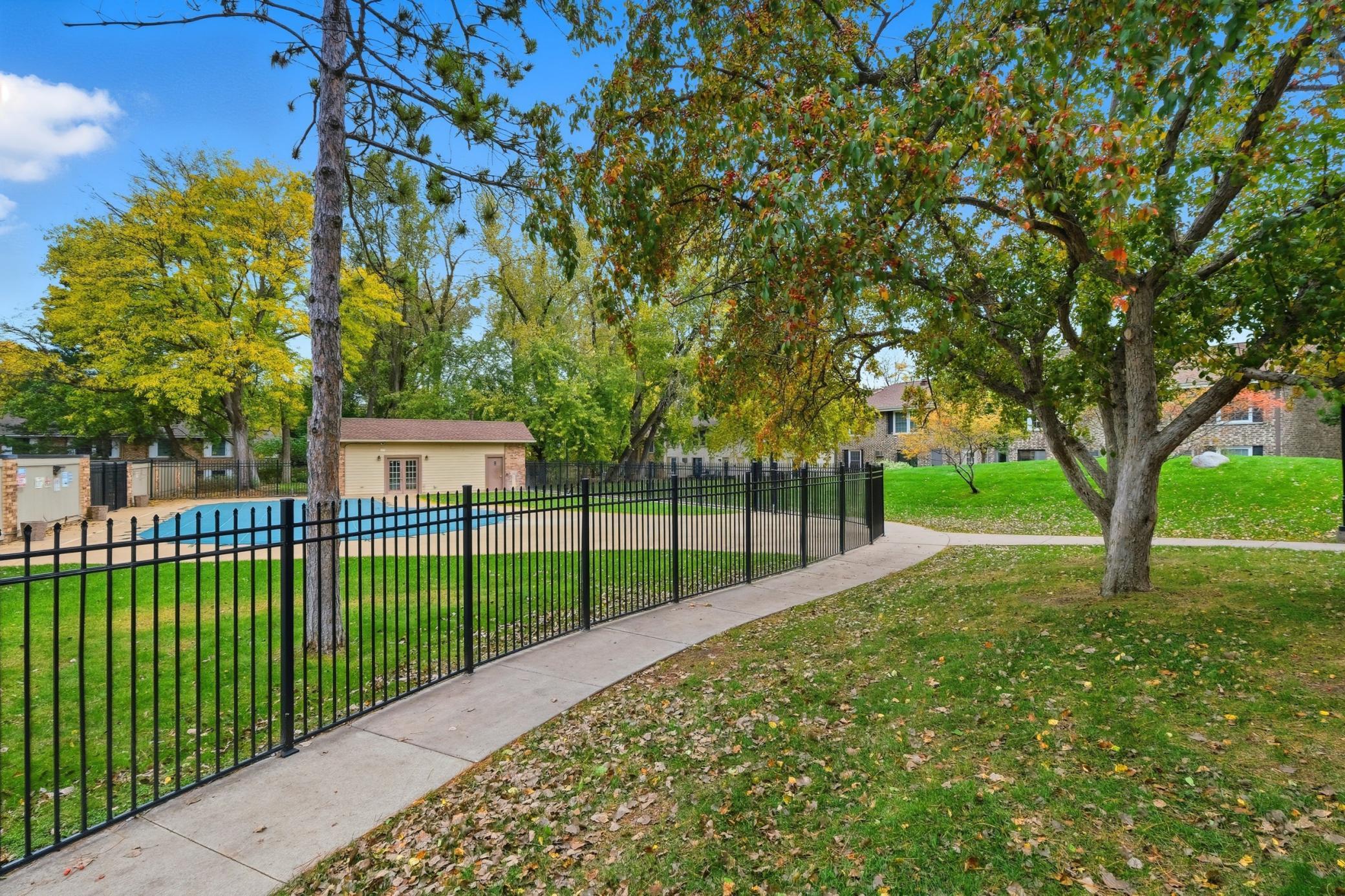 4648 Cedar Lake Road, Unit 3 Minneapolis, MN 55416 - Photo 14 of 22