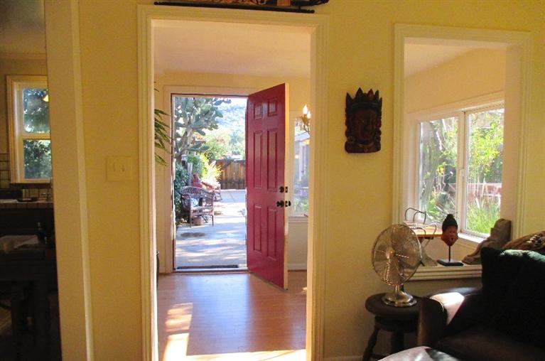 571 Spring Street Oak View, CA 93022 - Photo 6 of 25 a living room with furniture and a window
