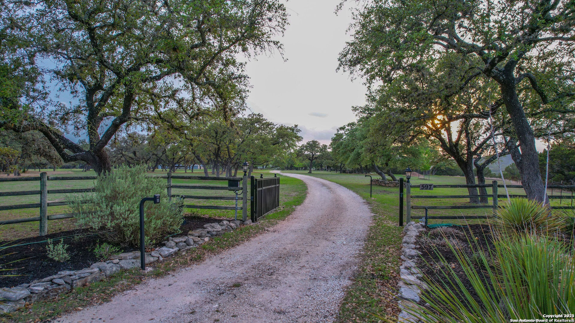 597 Krause Road Pipe Creek, TX 78063 - Photo 5 of 70 a view of park