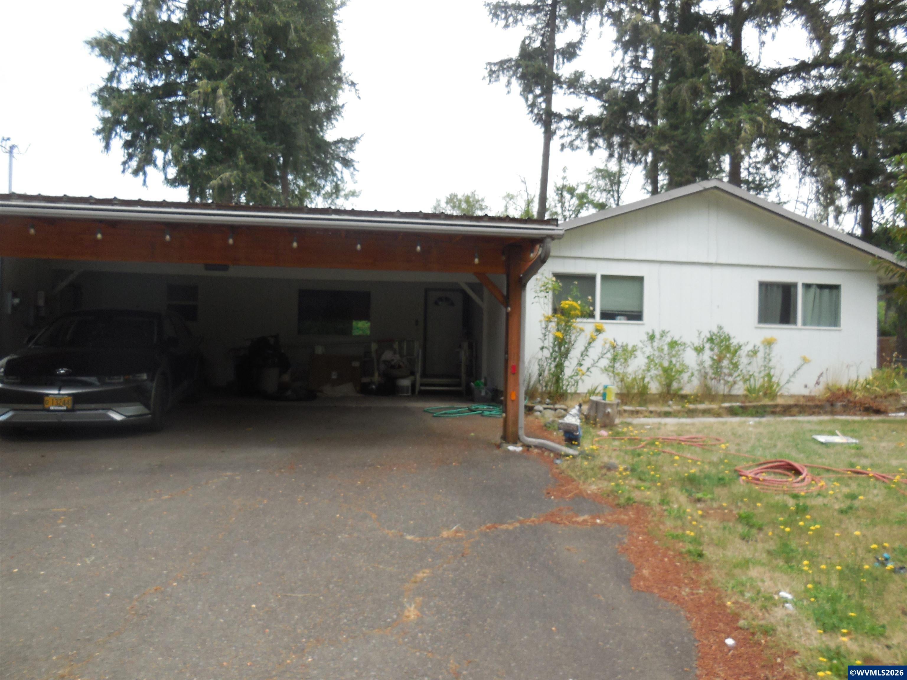 341 Locust Street Lyons, OR 97358 - Photo 1 of 22 Gallery Image 1