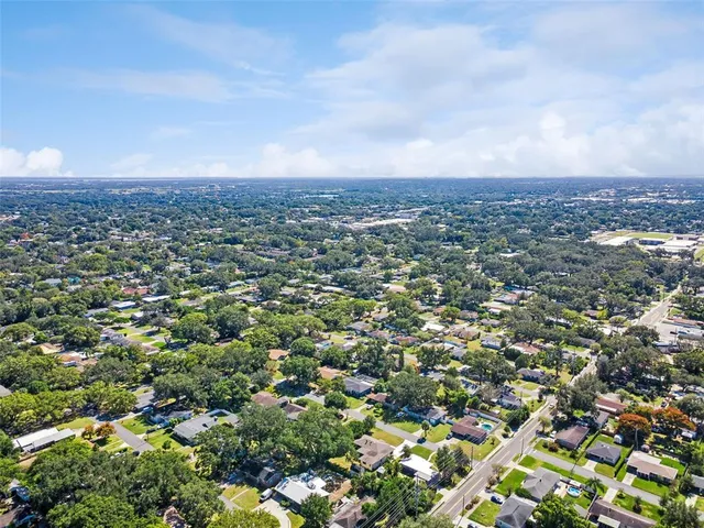 $352,500 | 717 Bonnie Drive, Lakeland, FL 33803