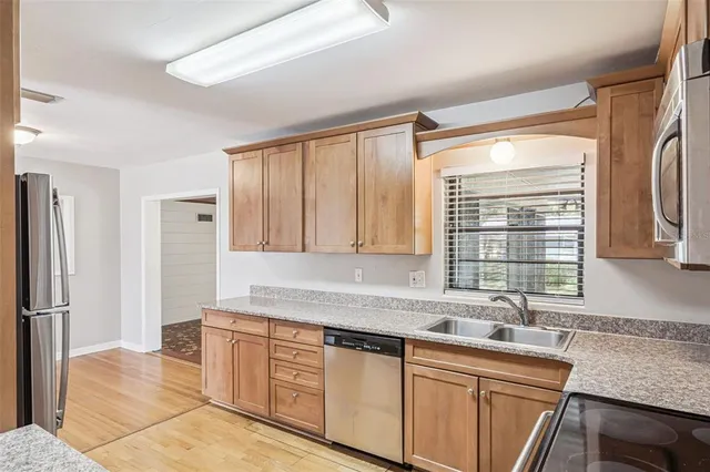 $352,500 | 717 Bonnie Drive, Lakeland, FL 33803