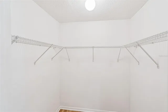 $352,500 | 717 Bonnie Drive, Lakeland, FL 33803