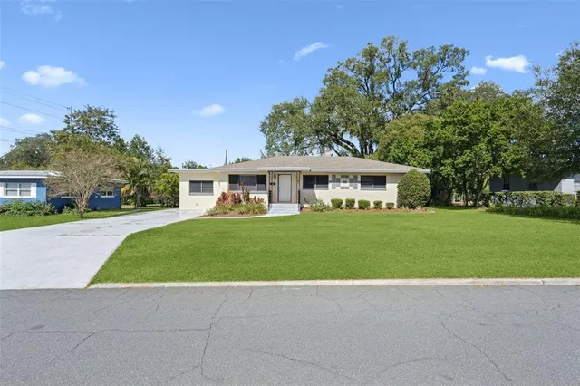 $352,500 | 717 Bonnie Drive, Lakeland, FL 33803