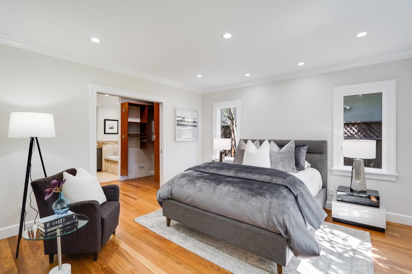 487 Chatham Road Burlingame, CA 94010 - Photo 16 of 39 Gallery Image 16
