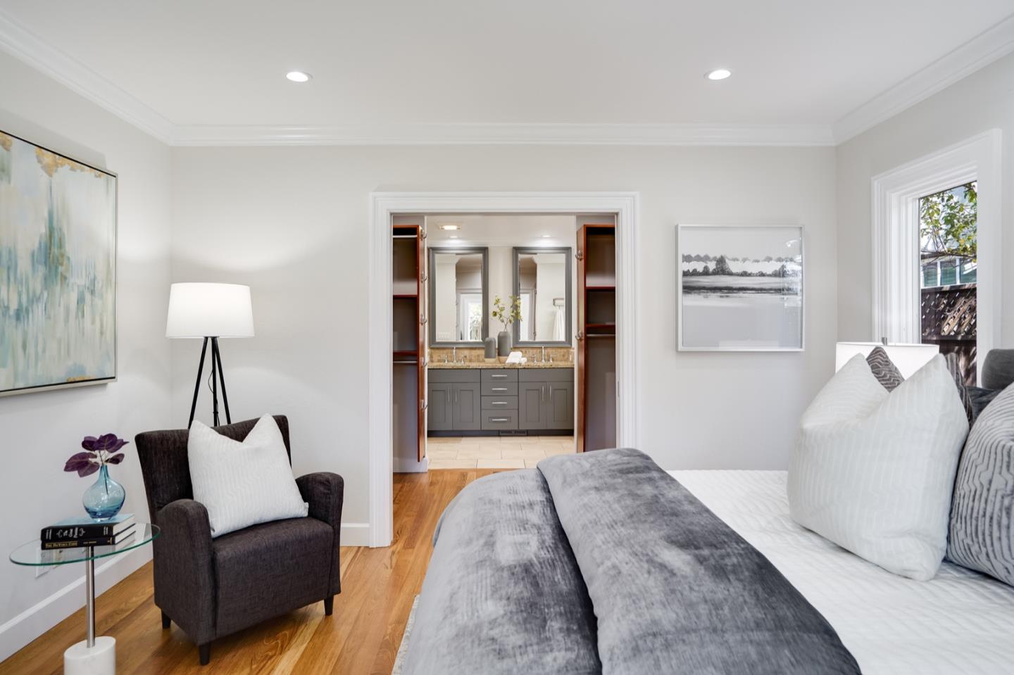 487 Chatham Road Burlingame, CA 94010 - Photo 17 of 39 Gallery Image 17