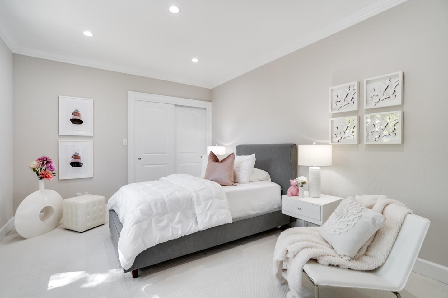 487 Chatham Road Burlingame, CA 94010 - Photo 24 of 39 Gallery Image 24