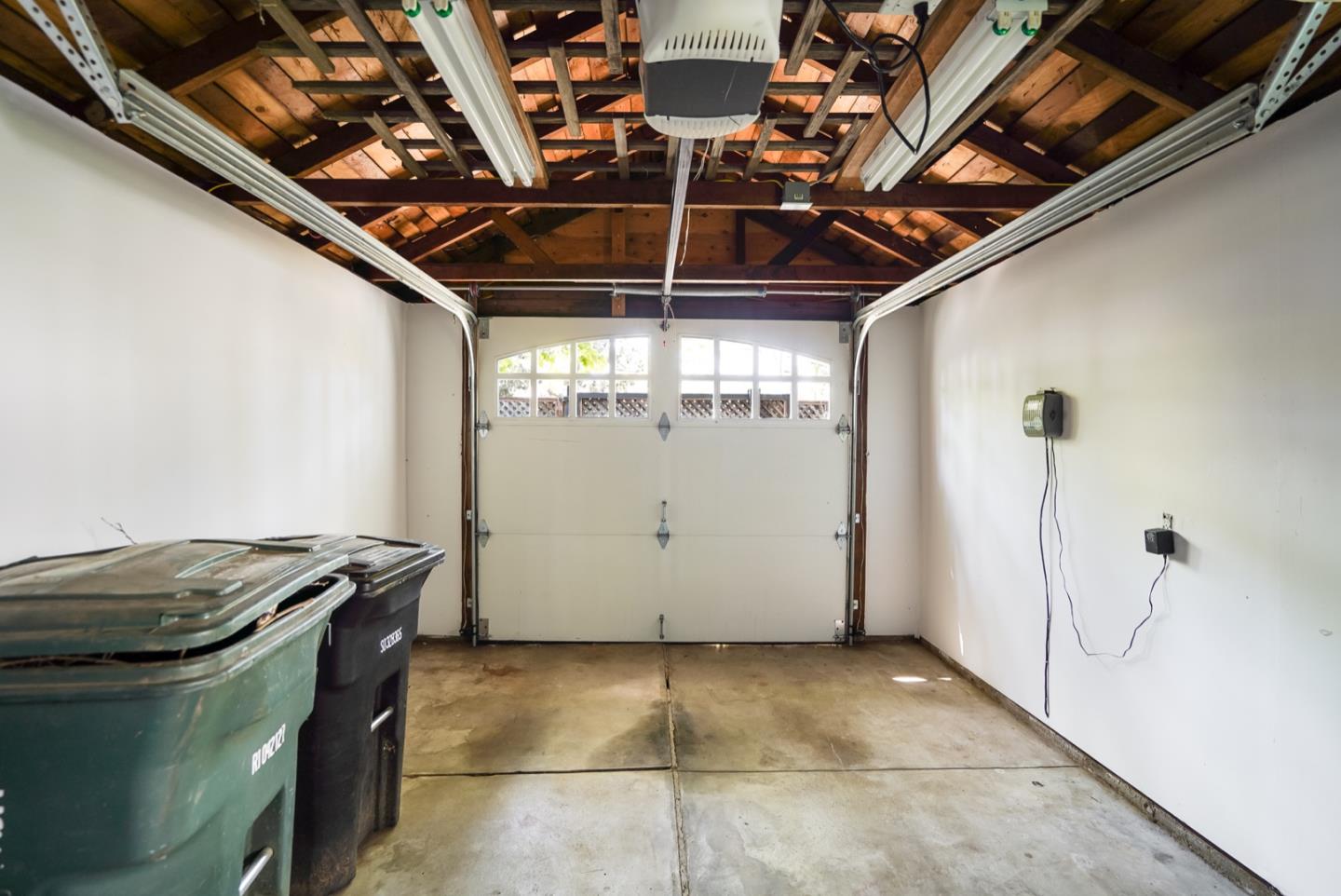 487 Chatham Road Burlingame, CA 94010 - Photo 36 of 39 Gallery Image 36
