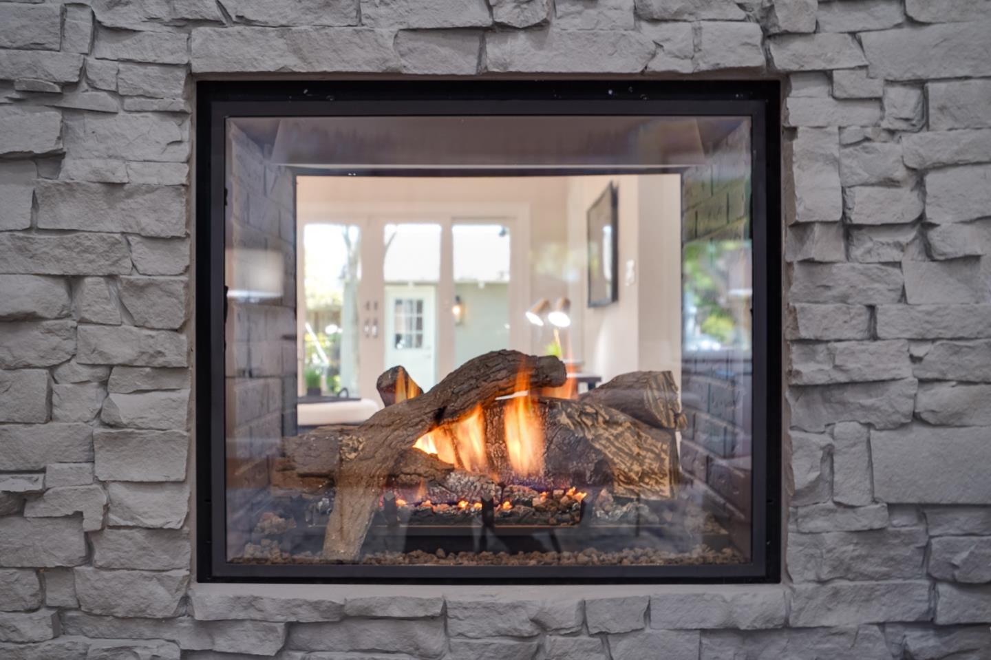 487 Chatham Road Burlingame, CA 94010 - Photo 7 of 39 Gallery Image 7