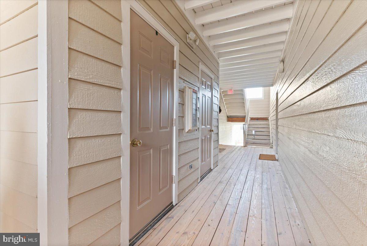 20963 Timber Ridge Terrace, Unit 204 Ashburn, VA 20147 - Photo 7 of 30 Gallery Image 7