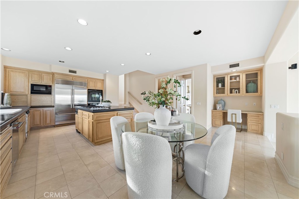 17 Pemberly Irvine, CA 92603 - Photo 14 of 60