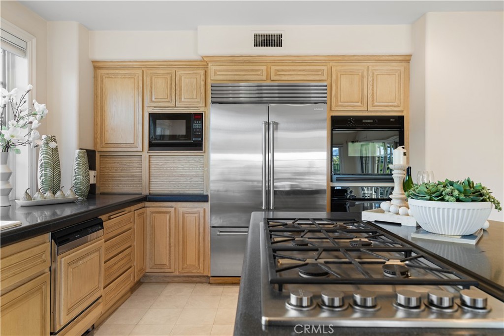 17 Pemberly Irvine, CA 92603 - Photo 18 of 60