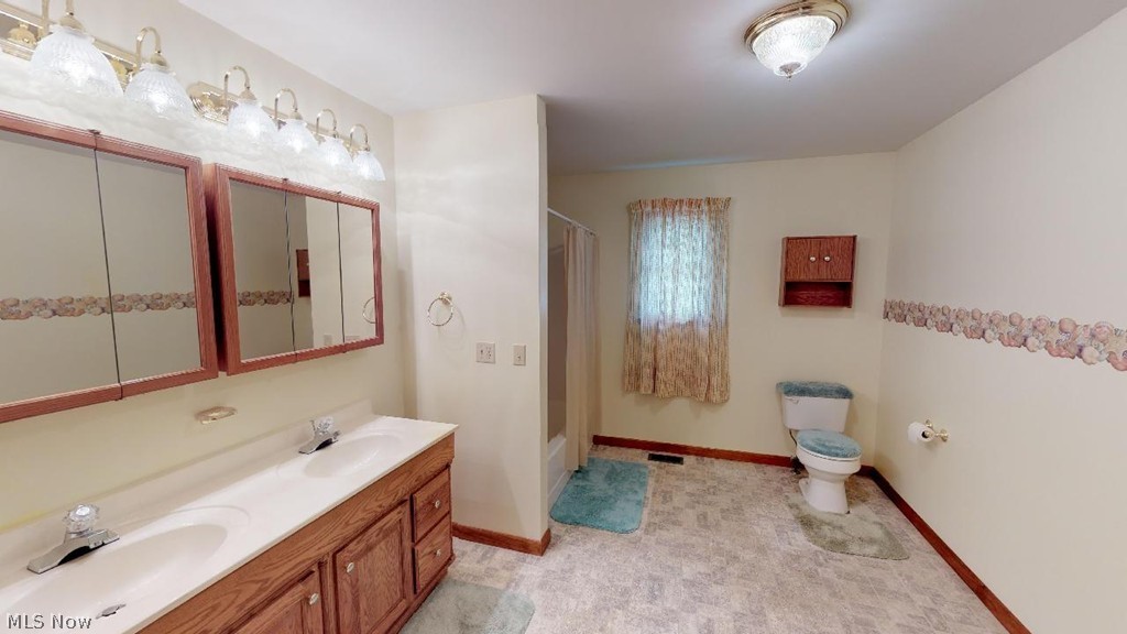 11010 Banning Road Mount Vernon, OH 43050 - Photo 11 of 30 Gallery Image 11