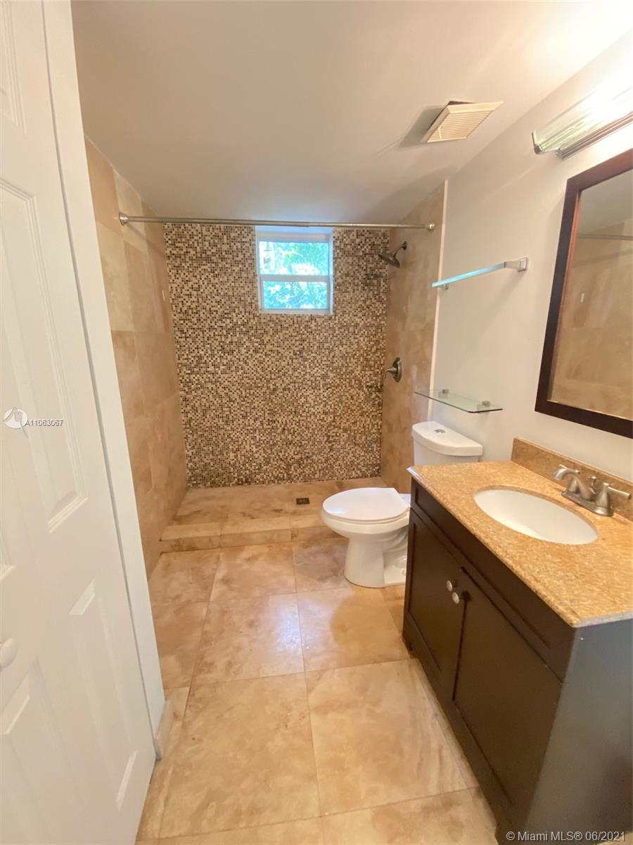 2220 Secoffee Terrace Miami, FL 33133 - Photo 9 of 13