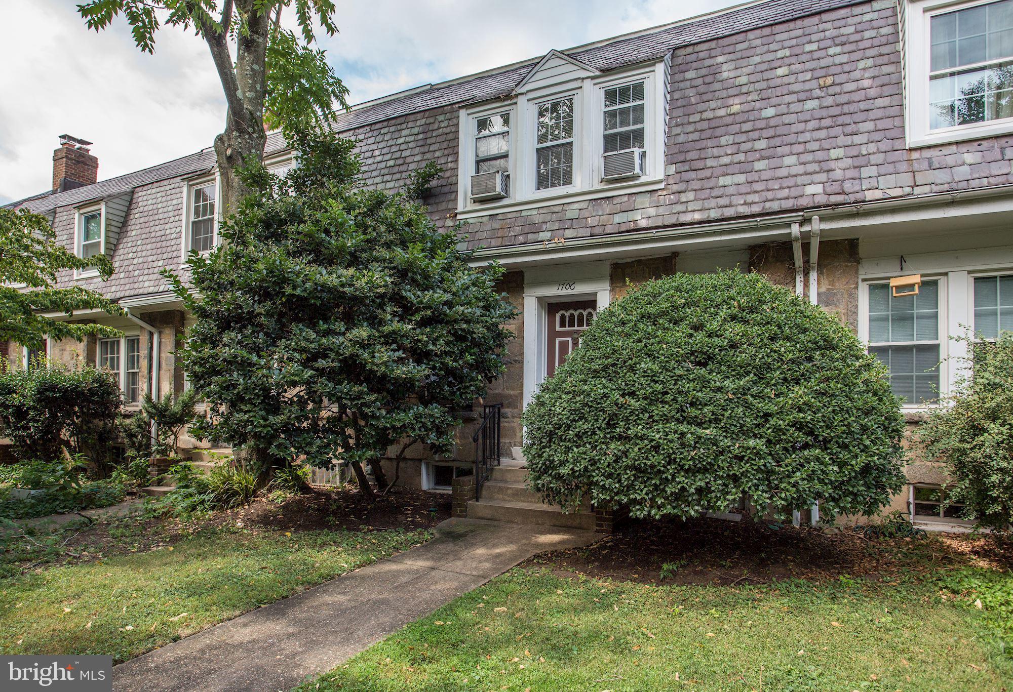 Exterior - Burleith Townhouse