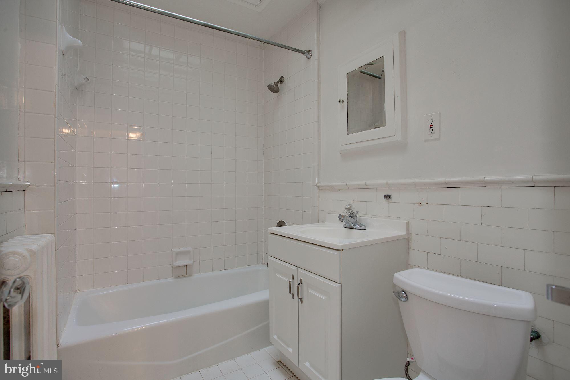 1706 37th Street Northwest Washington, DC 20007 - Photo 8 of 11 2nd floor bathroom