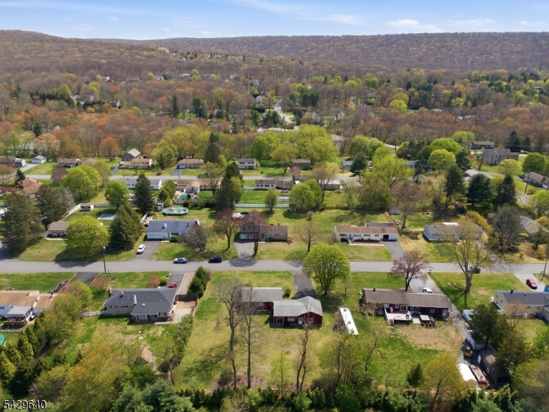 49 Heather Hills Drive Oak Ridge, NJ 07438 - Photo 33 of 34 an aerial view of residential houses and outdoor space