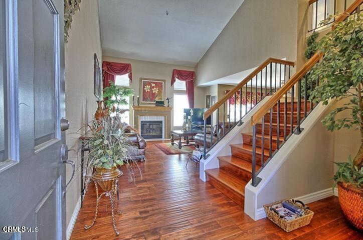 508 Niveo Lane Oxnard, CA 93030 - Photo 1 of 3 a view of entryway and hall with wooden floor