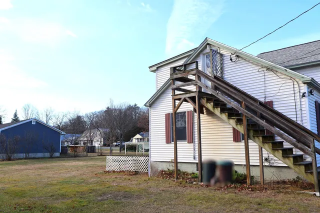 $419,000 | 55 Horseshoe Avenue, Hartford, VT 05088