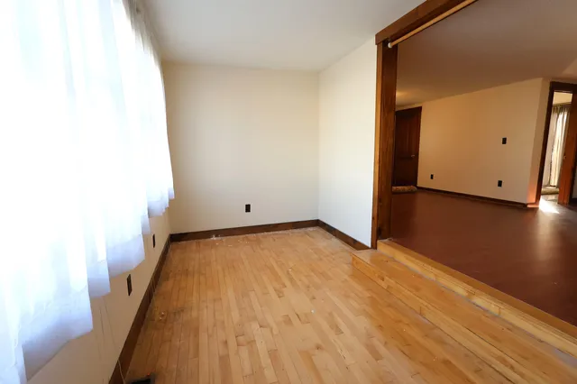 $419,000 | 55 Horseshoe Avenue, Hartford, VT 05088