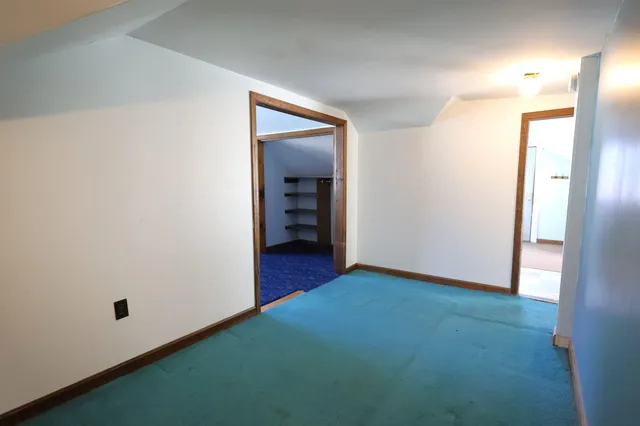 $419,000 | 55 Horseshoe Avenue, Hartford, VT 05088