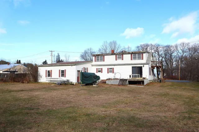 $419,000 | 55 Horseshoe Avenue, Hartford, VT 05088