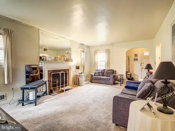 $705,000 | 1323 Tewkesbury Place Northwest, Washington, DC 20012
