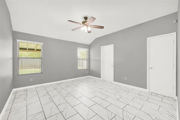 $2,100 | 5503 Roaring Peaks Lane, Katy, TX 77449