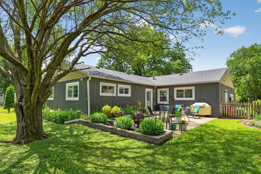 1533 Damon Court Southeast Rochester, MN 55904 - Photo 6 of 52