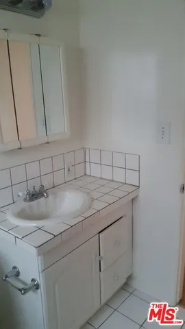 $515,000 | 827 Bay Street, Unit 2, Santa Monica, CA 90405